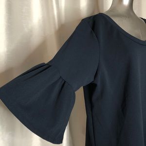 Ashley Stewart blue v-neck blouse size 22/24